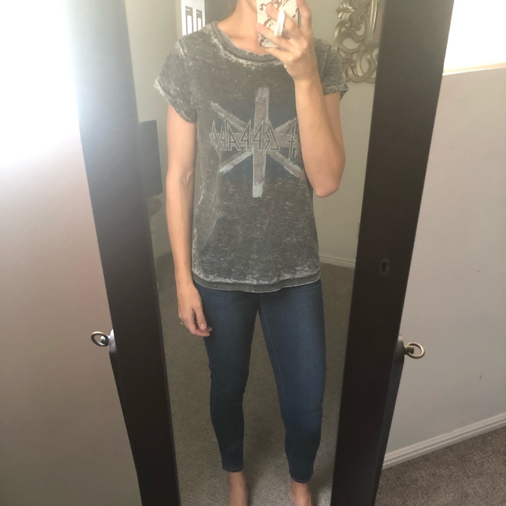 COPY - Distressed Band tee. Size medium. Worn once